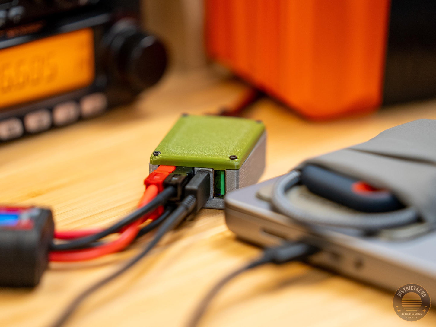 Anderson Powerpole Distribution Block with 60watt PD USB-C and USB-A port
