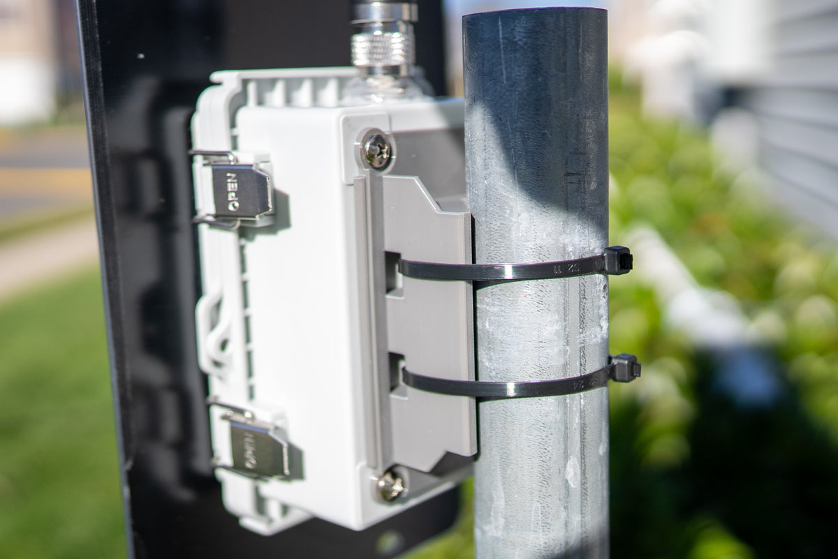 Meshtastic Enclosure Pole Zip Tie Mount