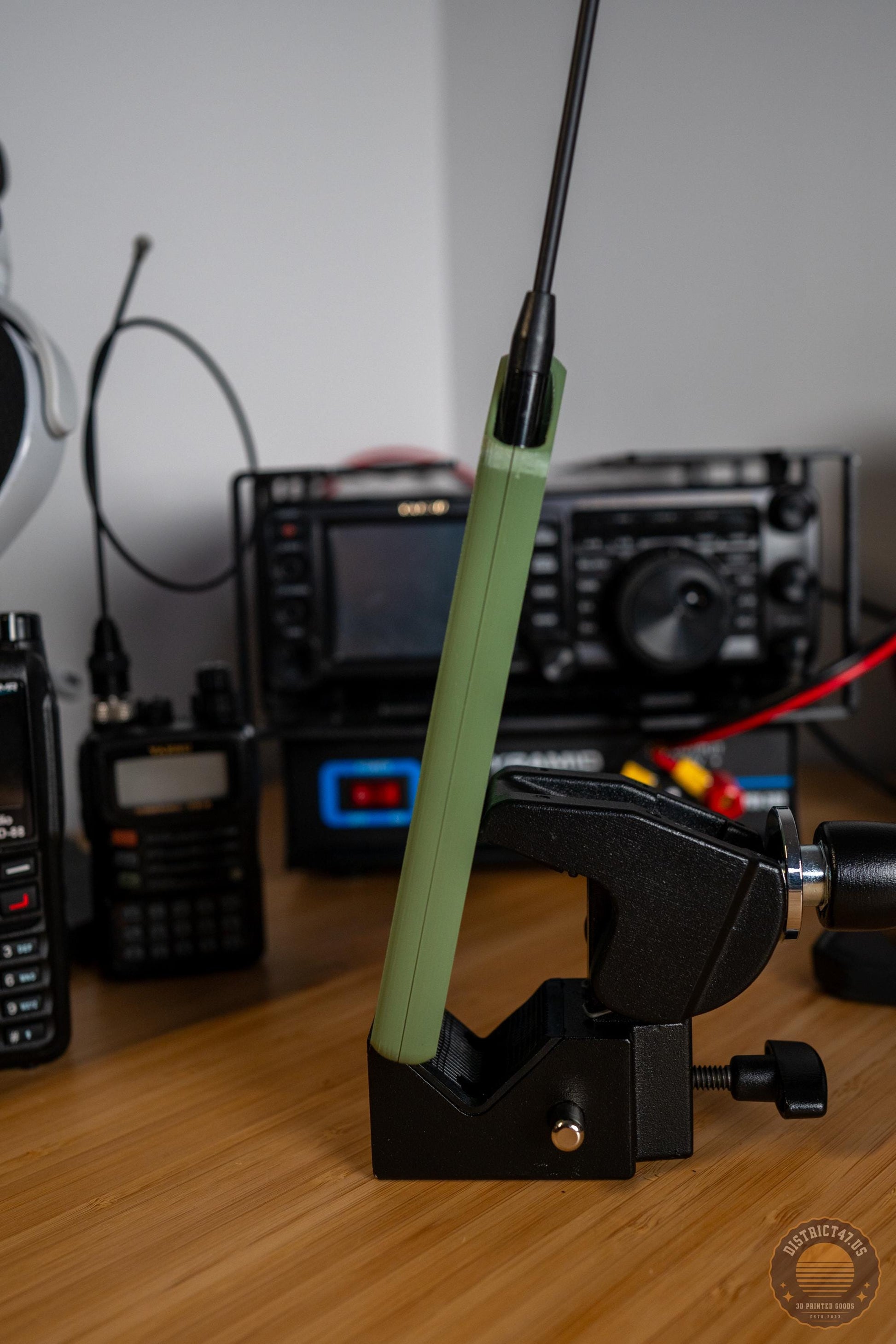 Meshtastic Portable Node with 10,000mah battery and upgraded antenna