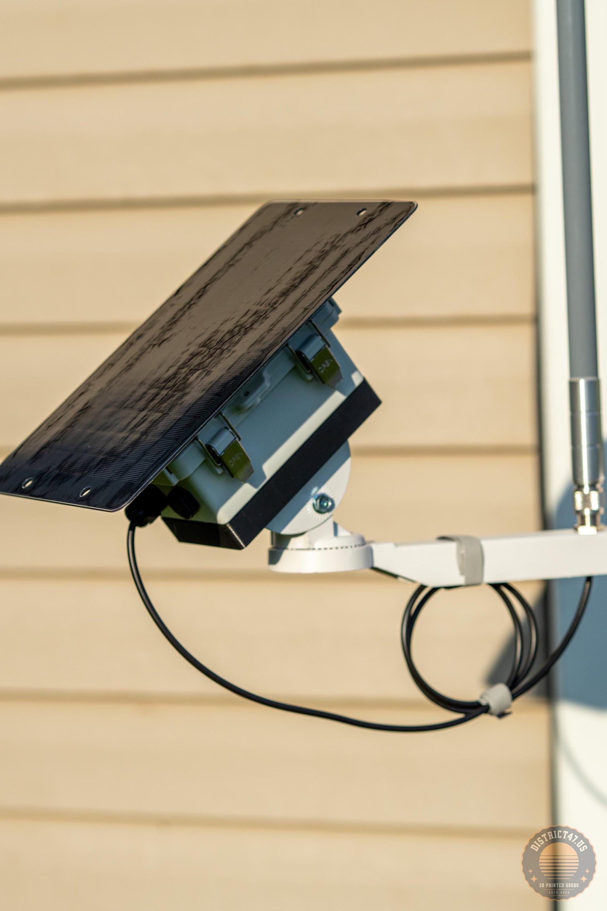 Outdoor Solar Meshtastic Off-Grid node with 6000mah built-in Battery
