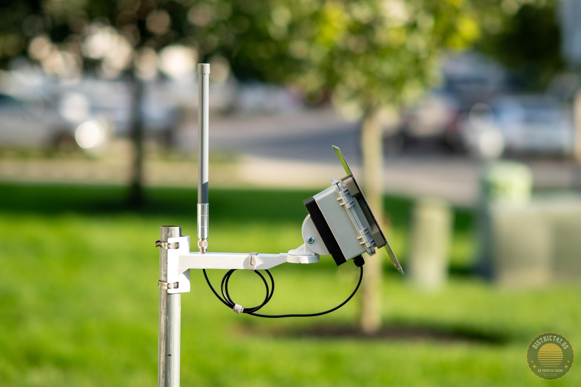 Outdoor Solar Meshtastic Off-Grid node with 6000mah built-in Battery